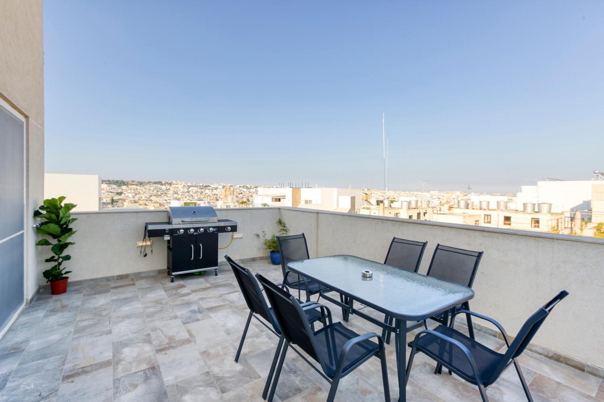 Annitchka Mansions - Penthouse In Central Malta Birkirkara Eksteriør billede